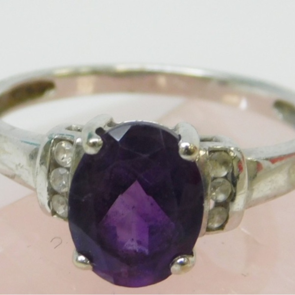 Preloved Solid 10k Amethyst/Cz Ring - image 1